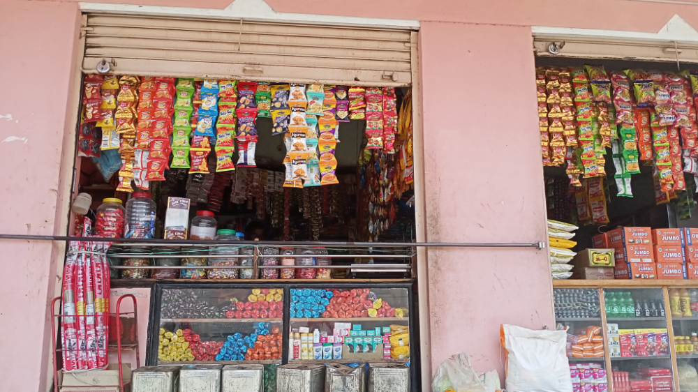 Chandra kirani store