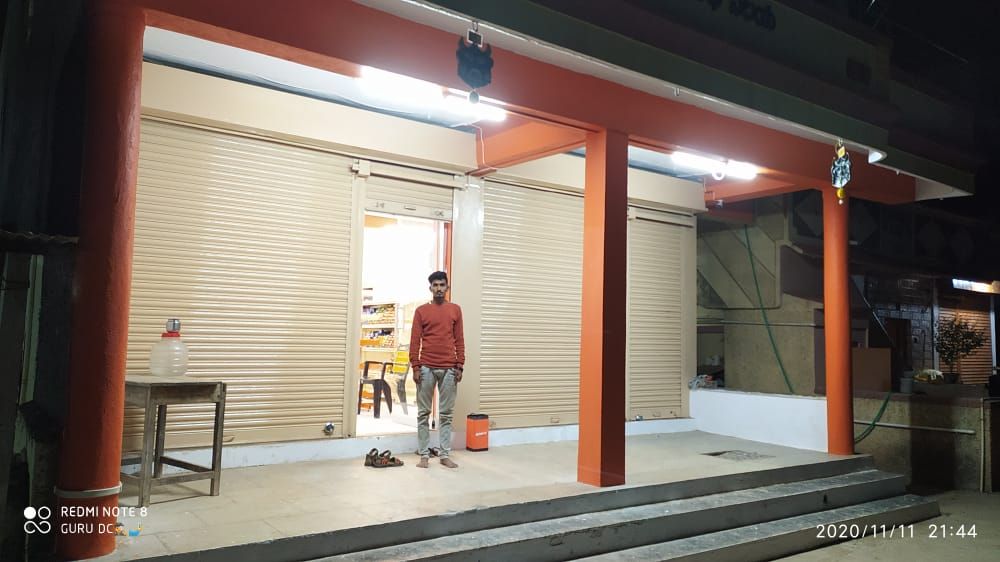 Siddasiri super market