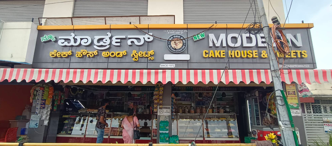 New modern cake house and sweets