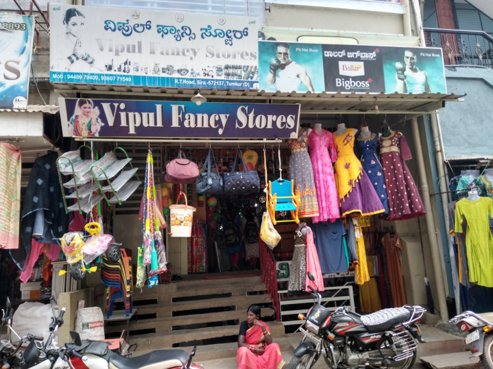 Vipul Fancy Store