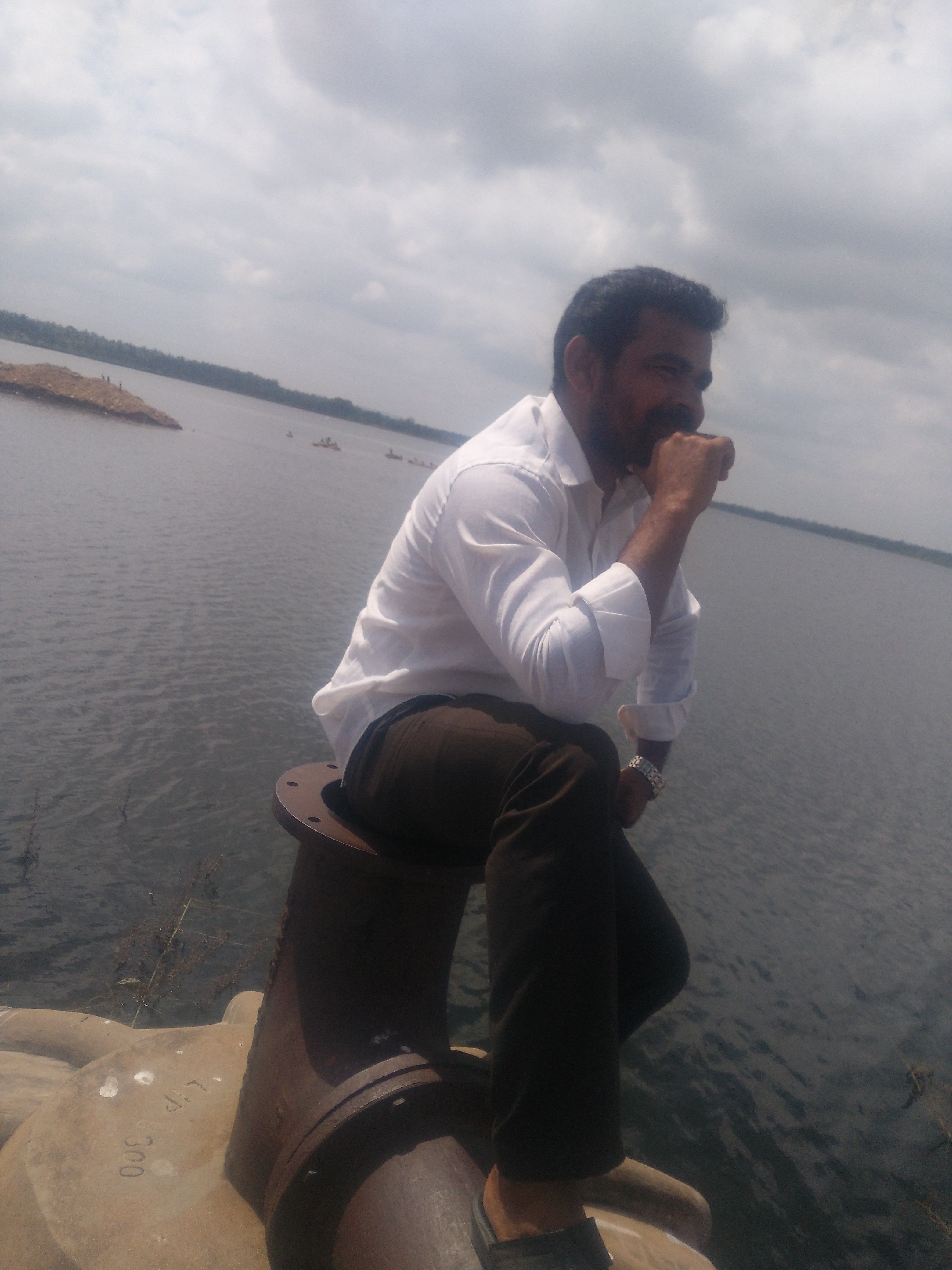 Maruthi Provision Stores