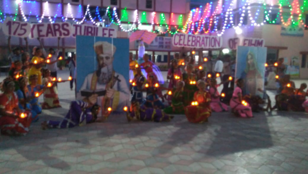 Venkareshwara Mobiles Gifts & Electronics