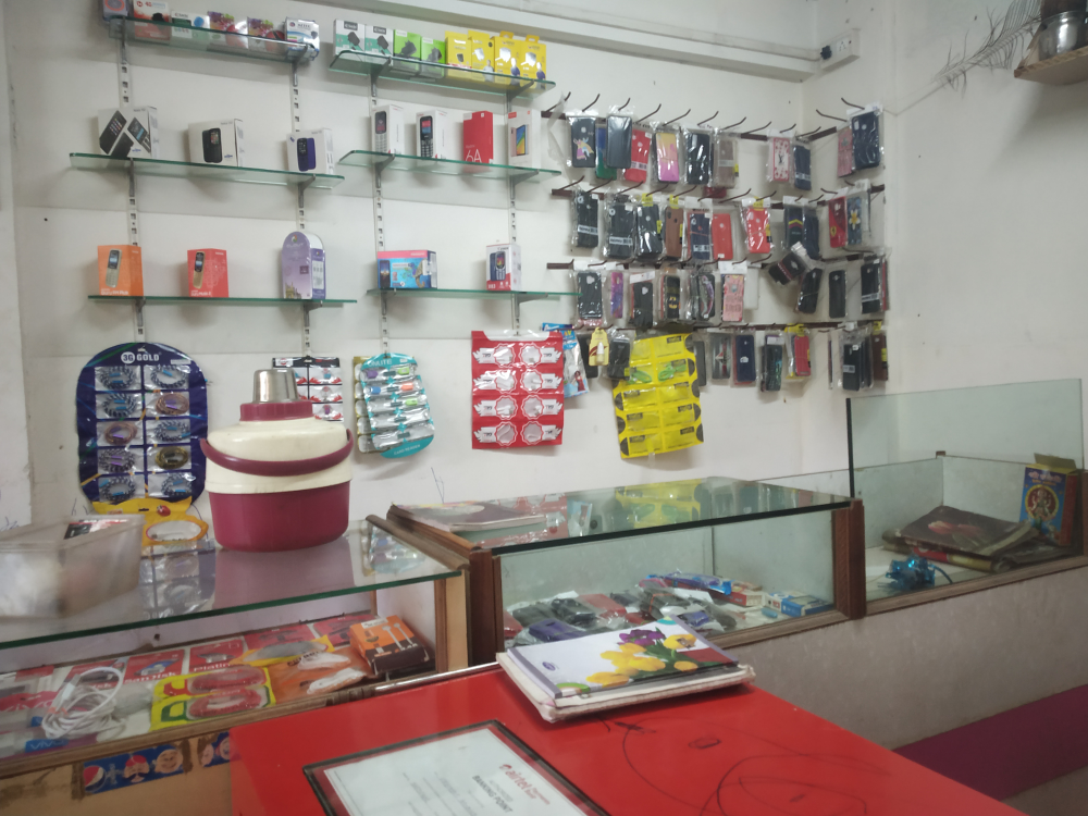 Friends mobile shopee