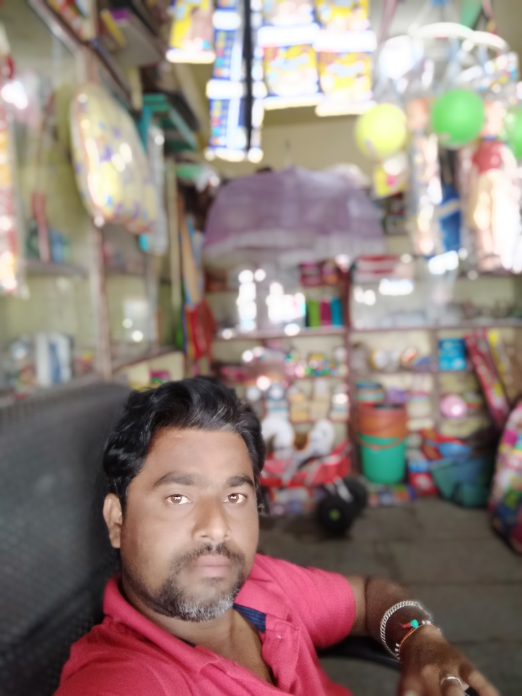 Matoshree General & Books