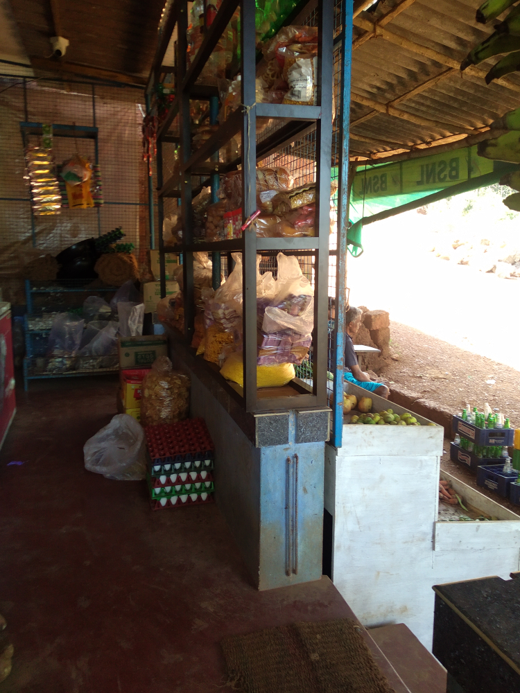 D A Store