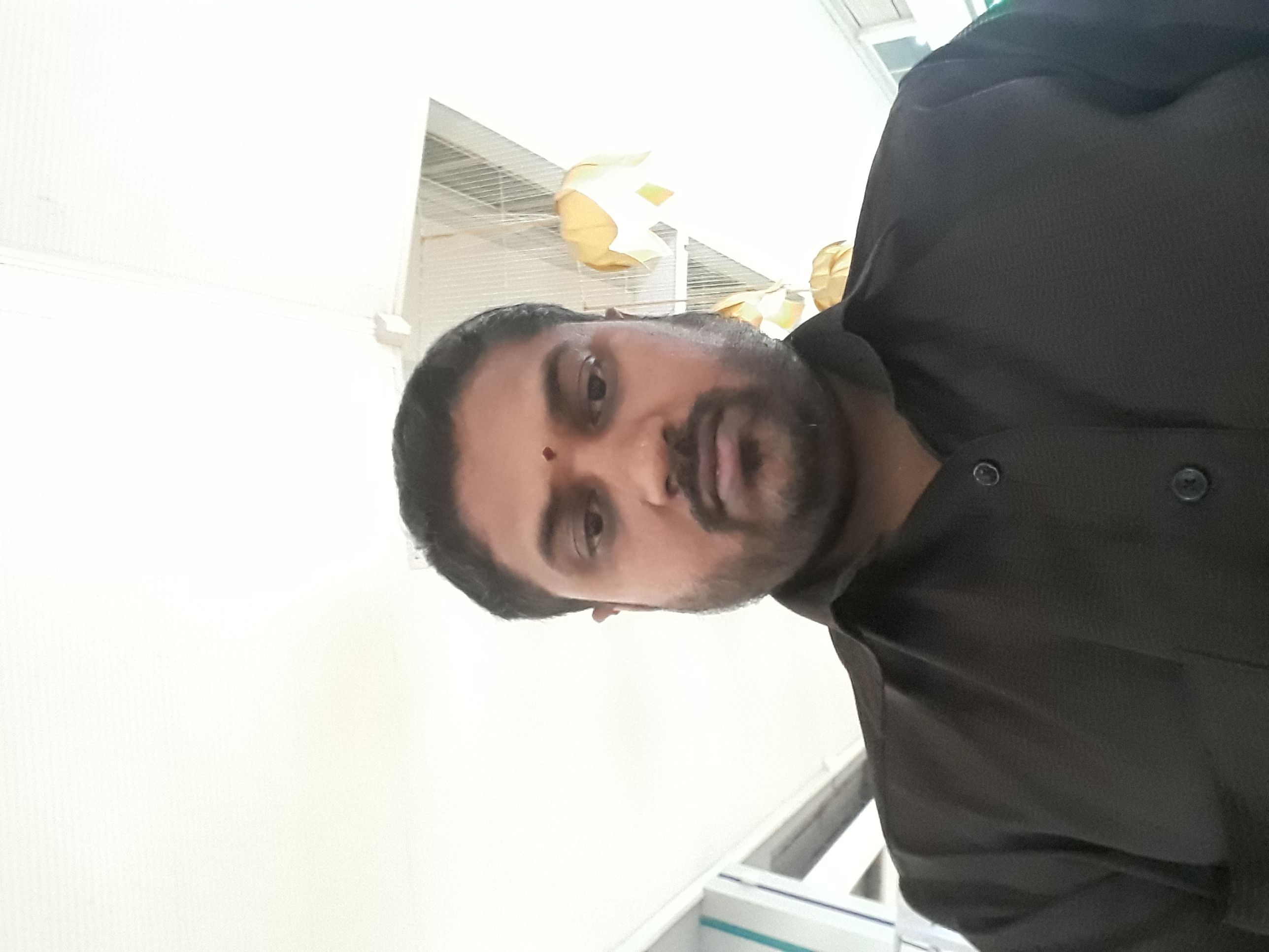 Sri Gughan Traders
