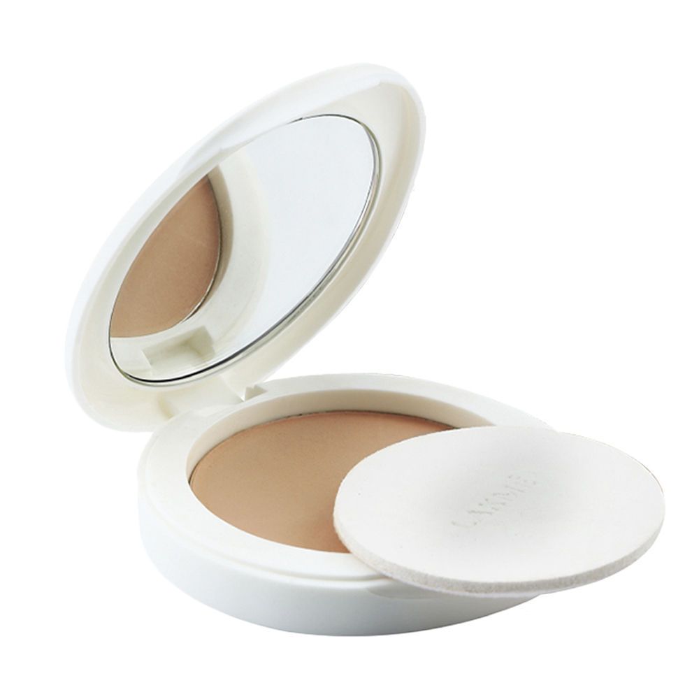 Lakme Perfect Radiance Compact Powder - 03 Golden Medium, 8g
