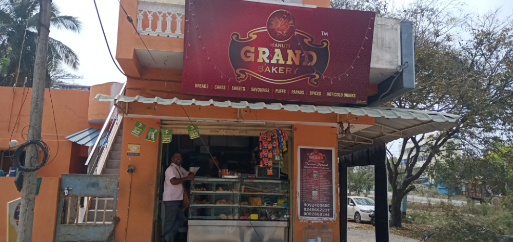Maruti grand bakery