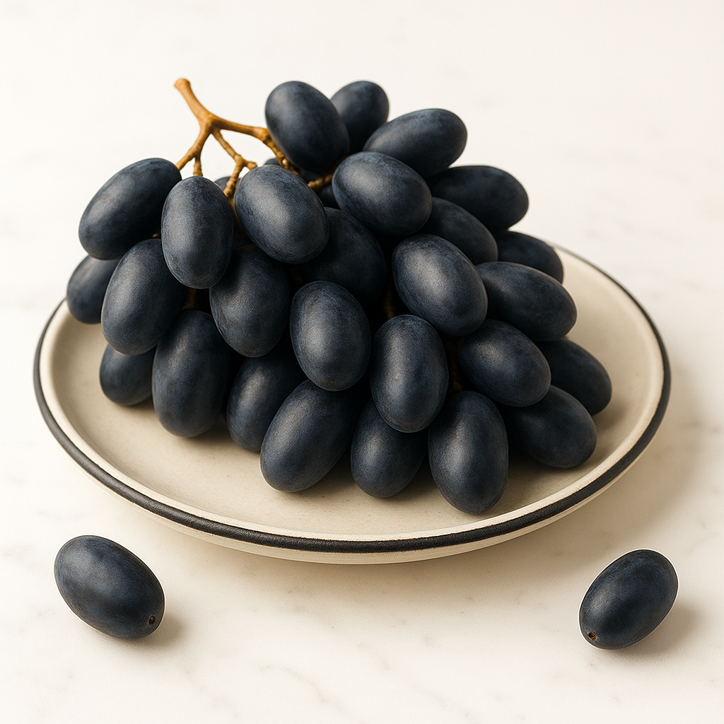Seedless Black Grapes