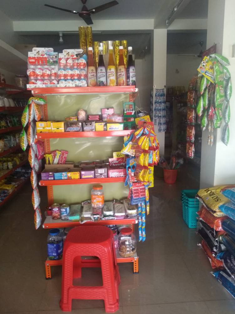 Sri Neeliyamman super market