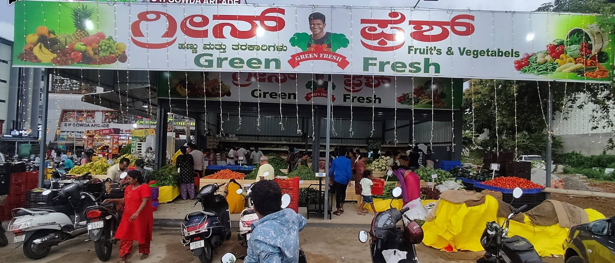 Green Fresh Fruits & Vegetables