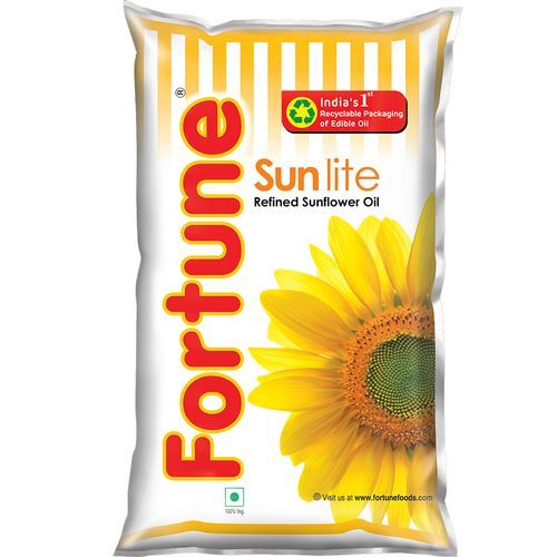 Fortune Sunlite Refined Sunflower Oil Pouch, 840g