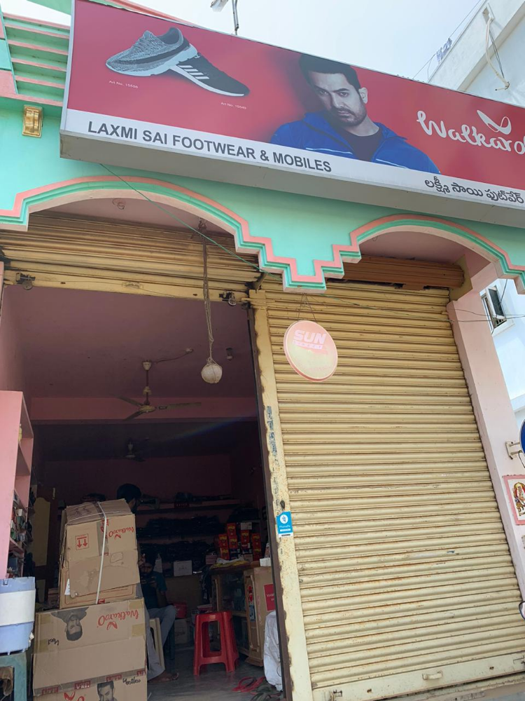 Laxmi Sai Mobiles