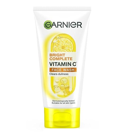 Garnier Bright Complete Vitamin C Clears Dullness Vitamin C+Lemon Face Wash, 150g
