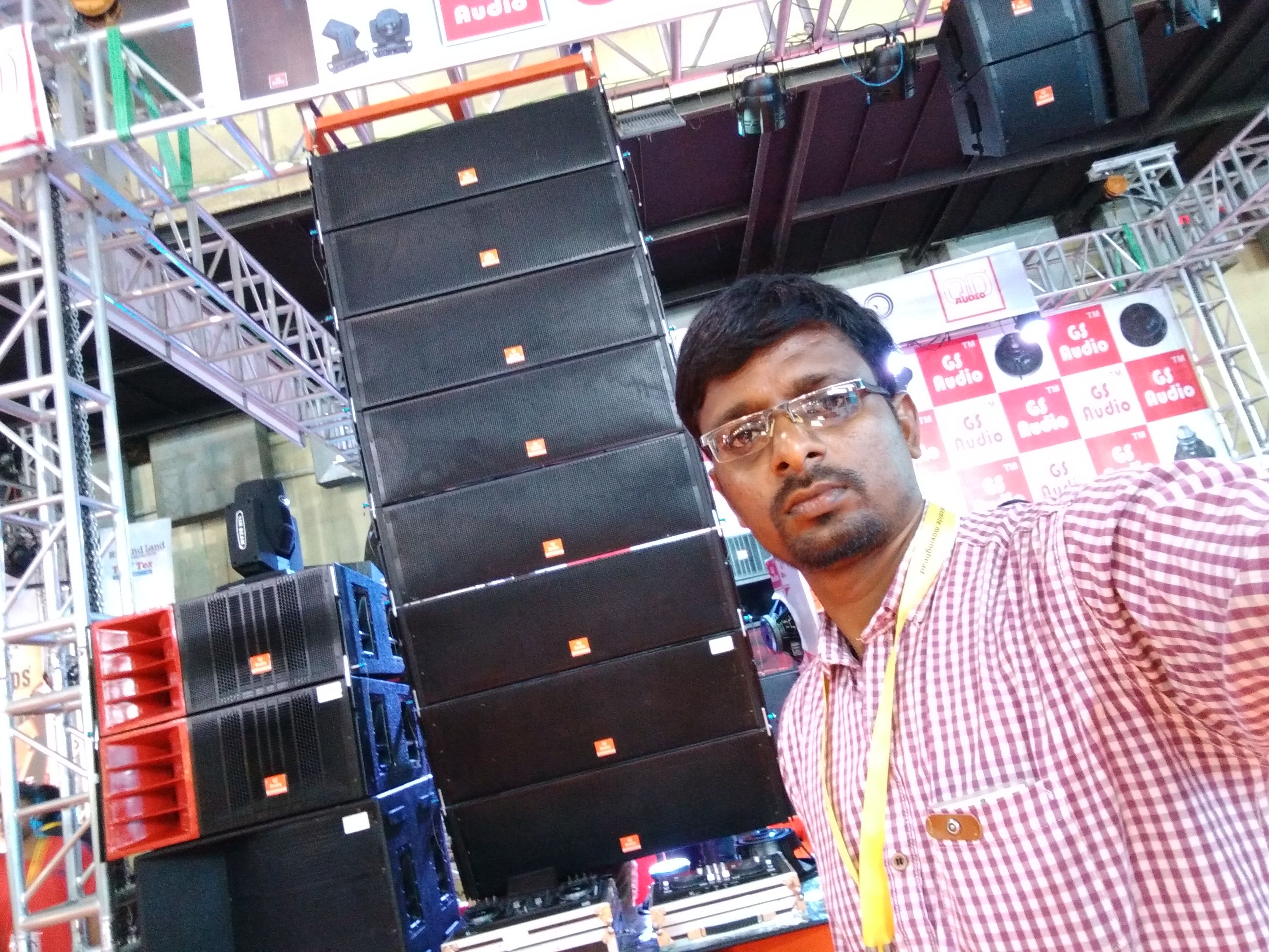 Sai Mobiles & Electronics