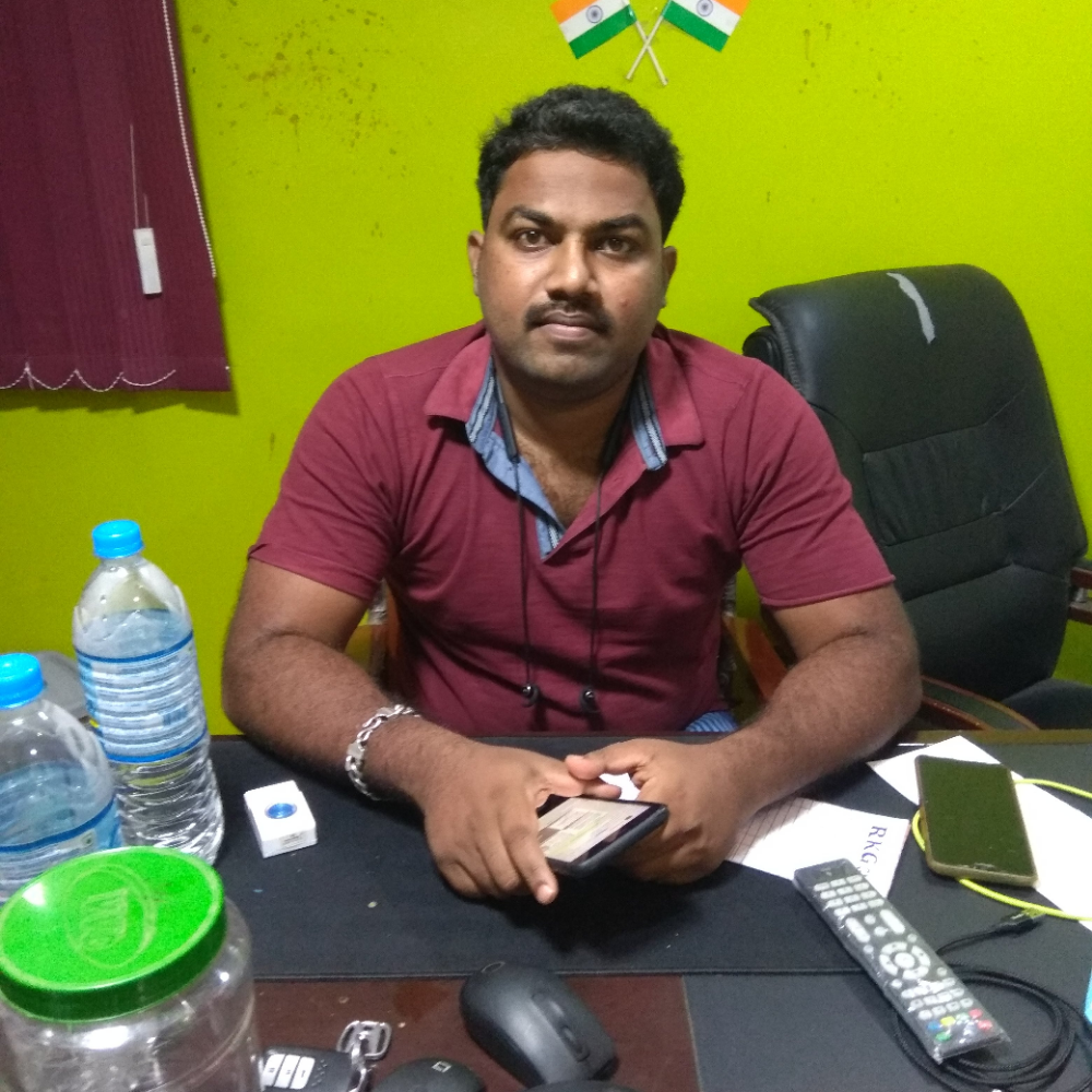 P N Store