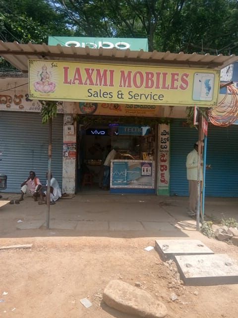 Laxmi Mobiles