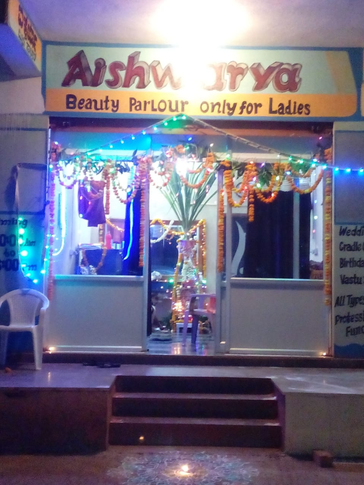 Aishwarya beauty parlour 