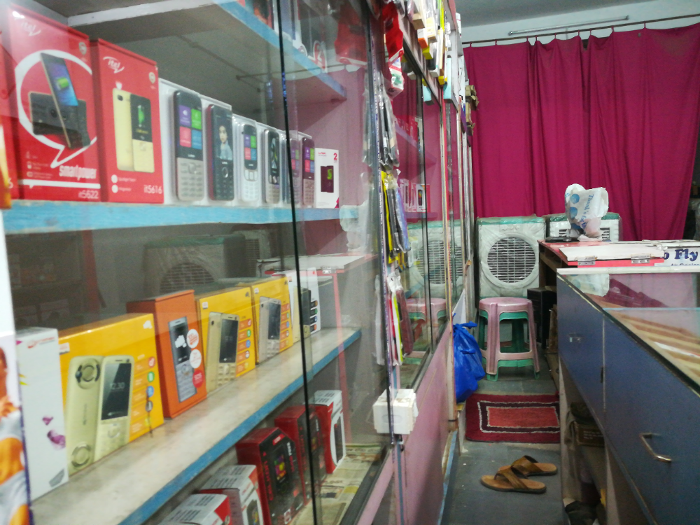 Screen Touch mobile stores