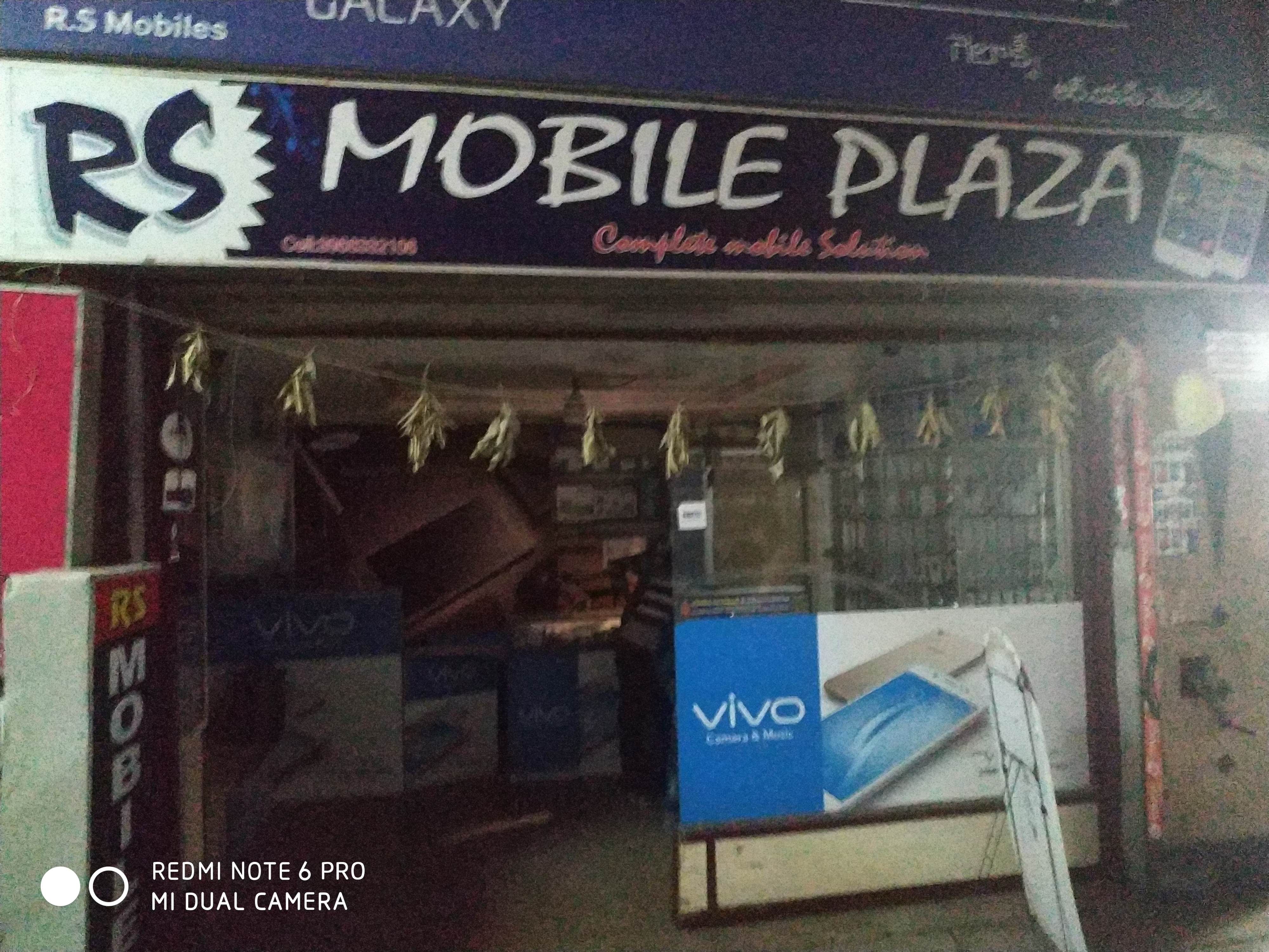 E Mobiles