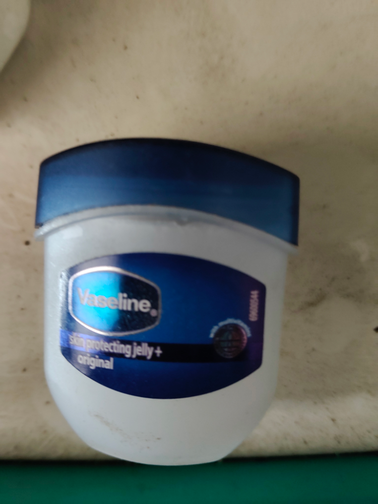 Vaseline Original Pure Skin Petroleum Jelly, 12g