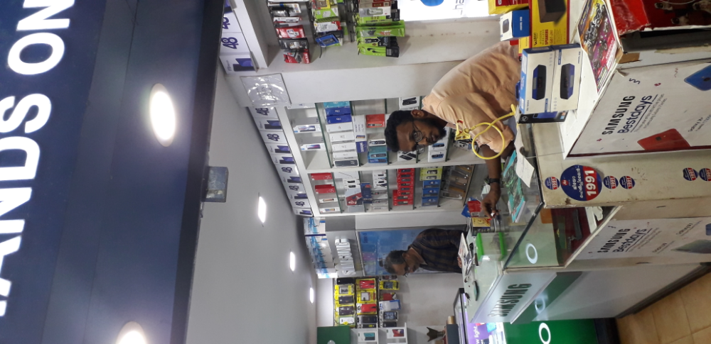 Hands On Mobiles
