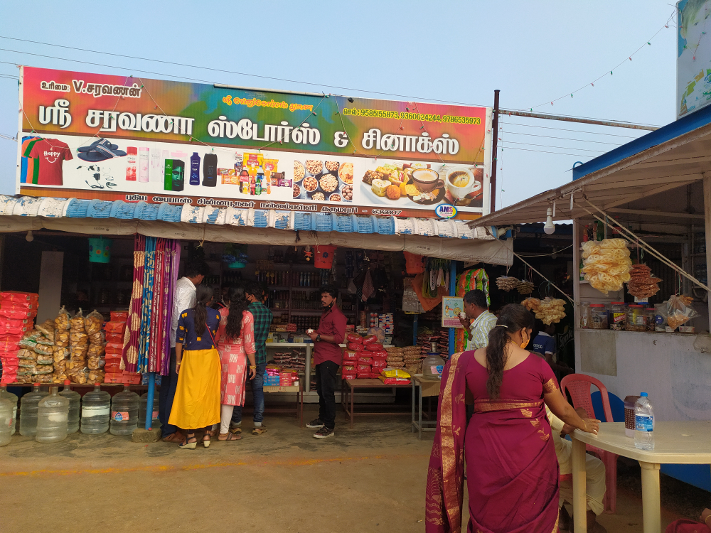 Sri saravana stores & snacks
