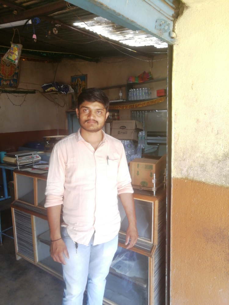 Vijay Kirani Store 