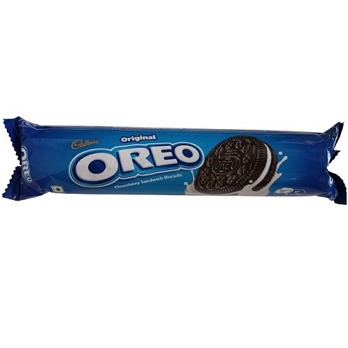 Cadbury Oreo Chocolatey Sandwich Cream Biscuit - Original, 125.25g