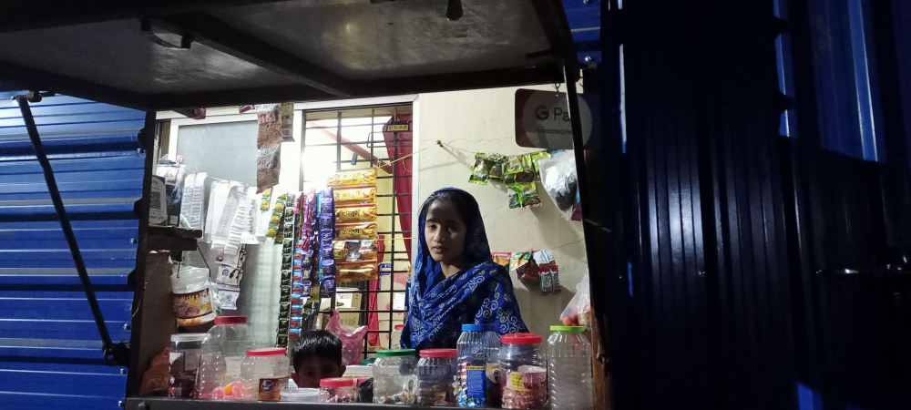 Tanu Kirani Store