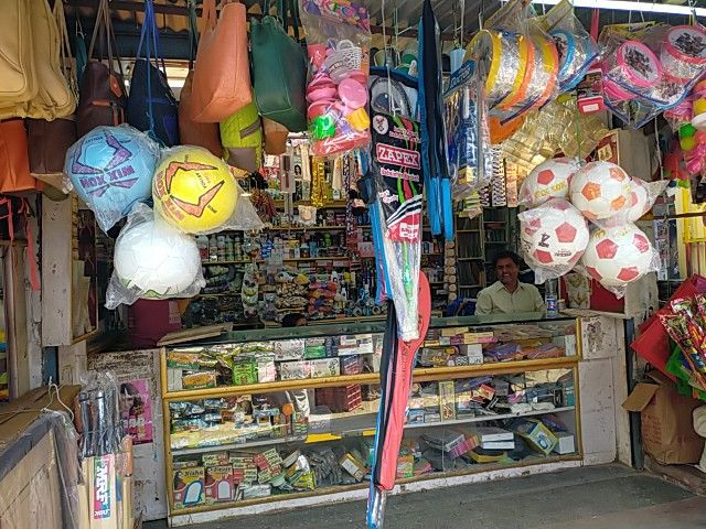 Selection Bangle Store